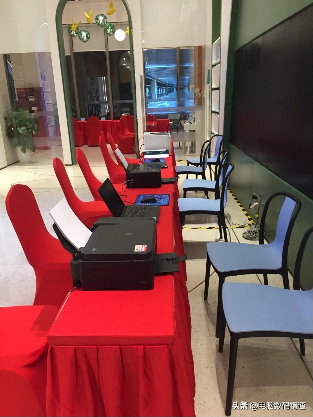 上门修电脑被客户故意刁难,对电脑这波快速操作恐怕他会后悔