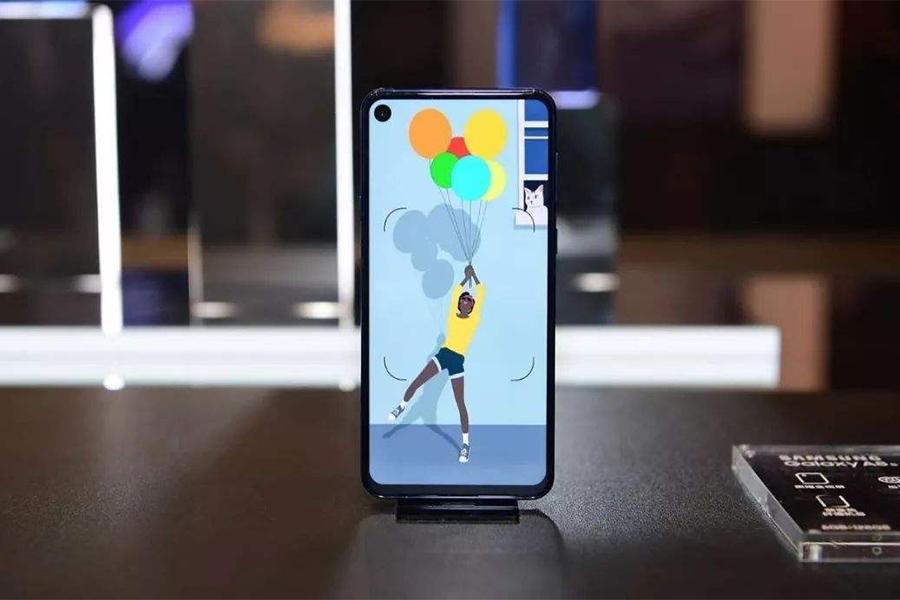 三星A系列手机价格雪崩：降幅800元也不吸引人，原因主要在这