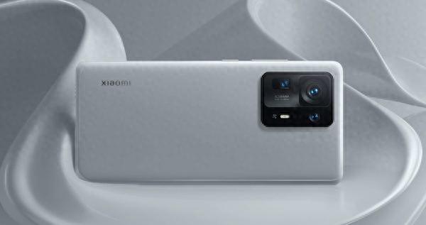 MIX回归 小米重新拥抱屏下摄像头技术 真全面屏回来了?