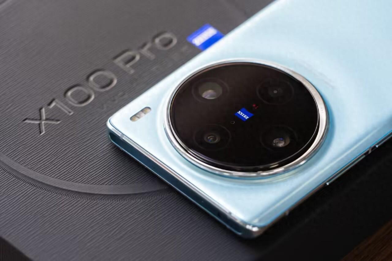 买vivo手机不要盲目跟风，这三款才是“低价高配”的首选