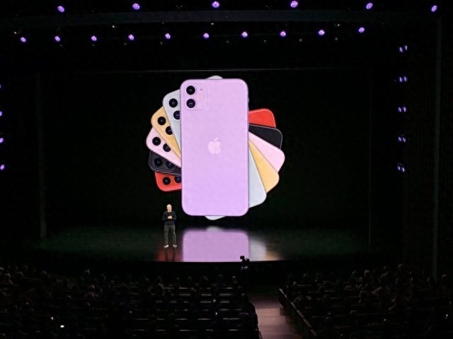 苹果终于降价了！iPhone 11正式发布只卖四千多