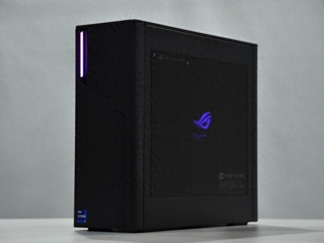 华硕冰刃X迷你主机评测：超能性能，全能王者