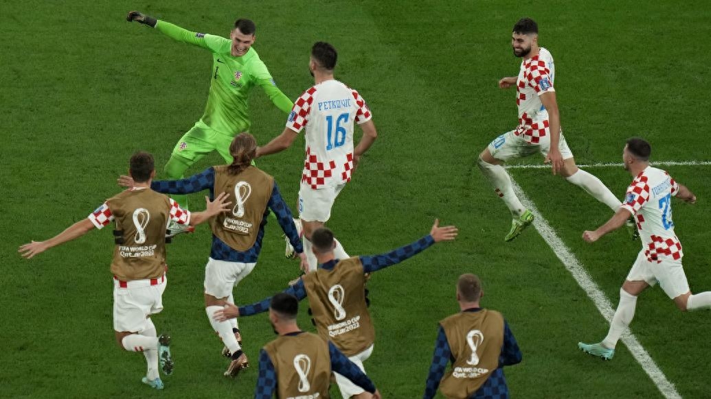 坚韧顽强!克罗地亚点球淘汰巴西,第三次挺进世界杯四强