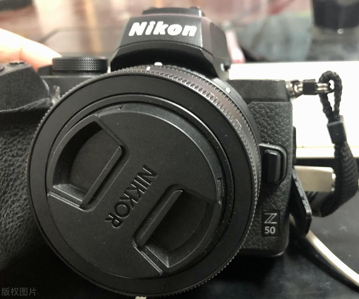 尼康Z50和尼康D7500：两款APS-C画幅相机的优缺点分析