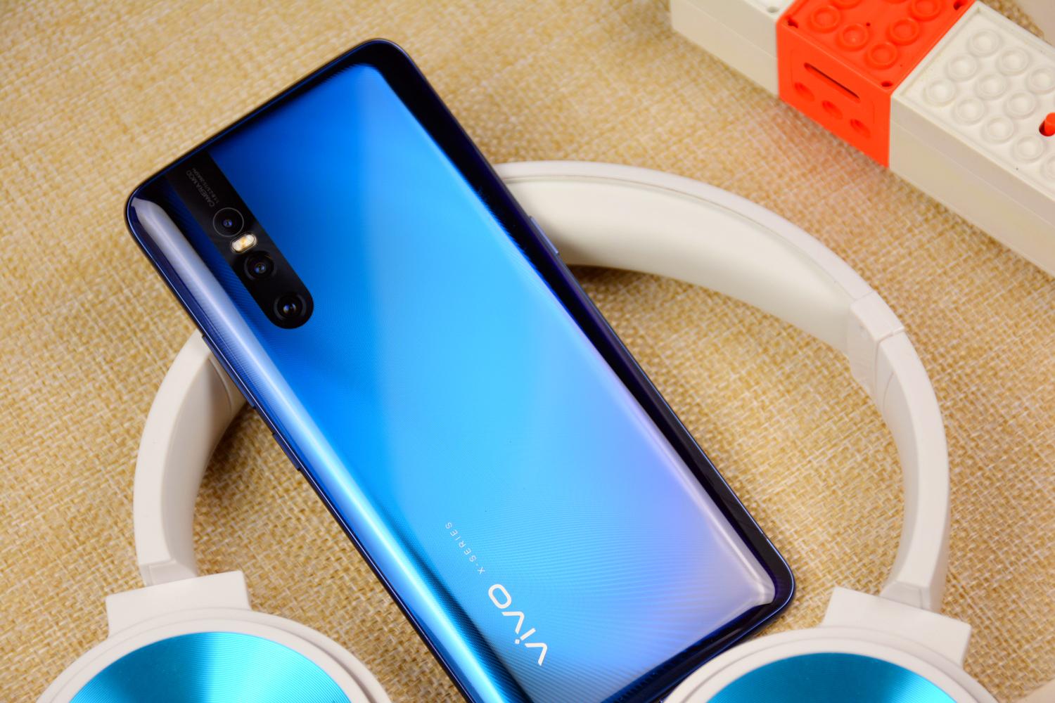 vivo X27：主打做工，骁龙710是槽点，入手一个星期聊聊优缺点