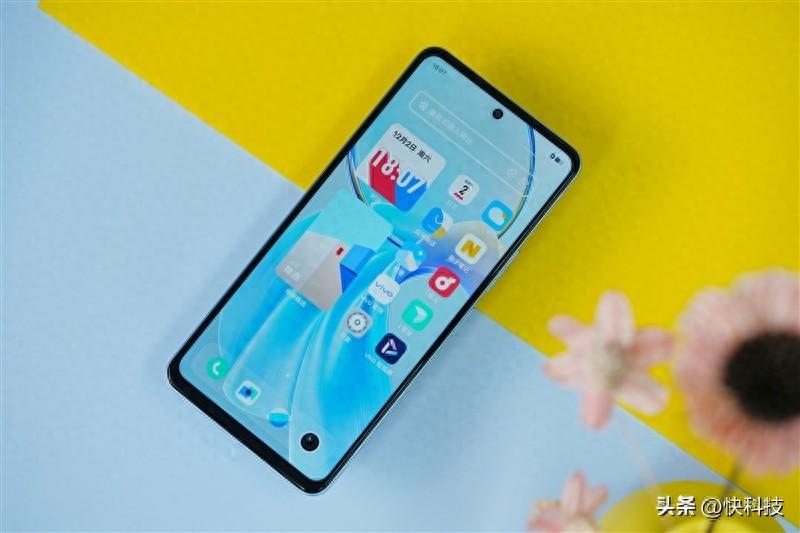 千元机大存储王者 512GB想怎么用就怎么用!vivo Y100i评测