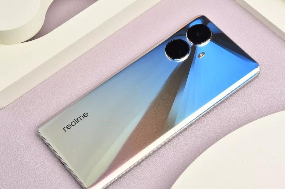 学生党千元机推荐，性能强、颜值高、续航久，过年拿出手面子很足