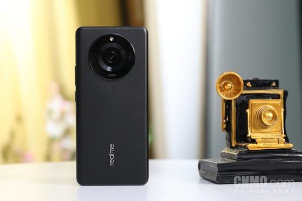 质价比之王realme真我11 Pro+评测:一颗镜头带来多焦段拍摄自由