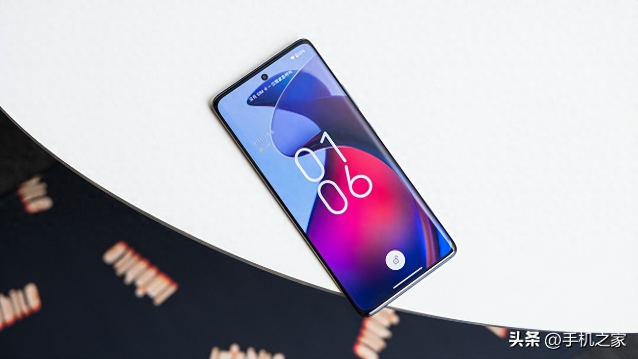 同价位新选择 moto S30 Pro评测：少有的轻薄与性能兼得