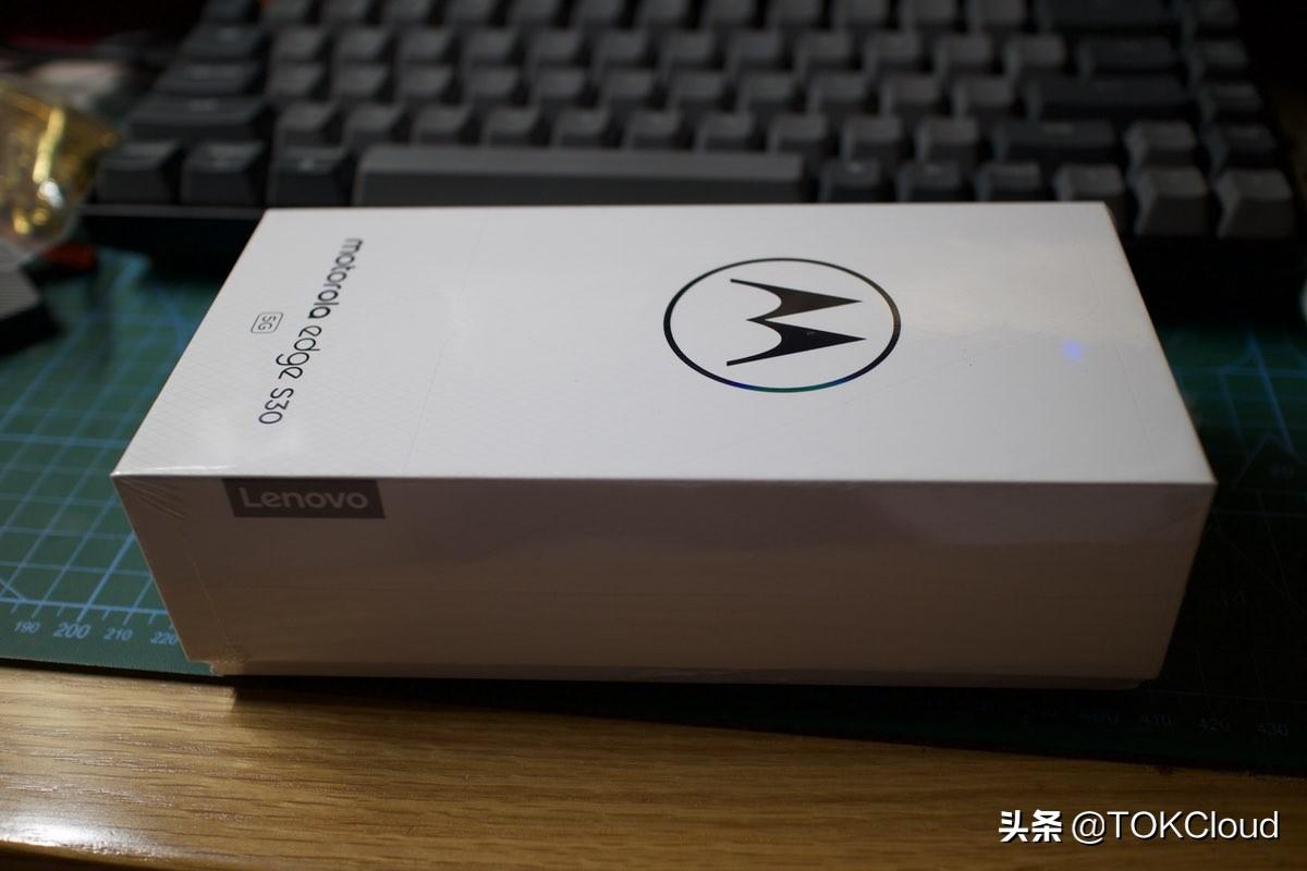 简单测评一下moto edge s30