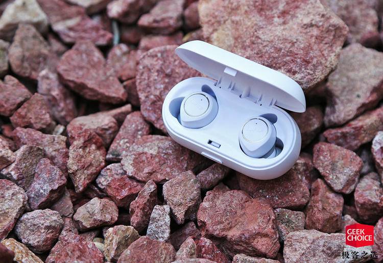 漫步者 TWS3 体验：高性价比的入门款真无线耳机