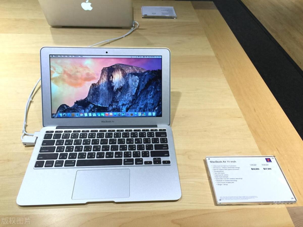 苹果笔记本好用还是Windows笔记本好用?