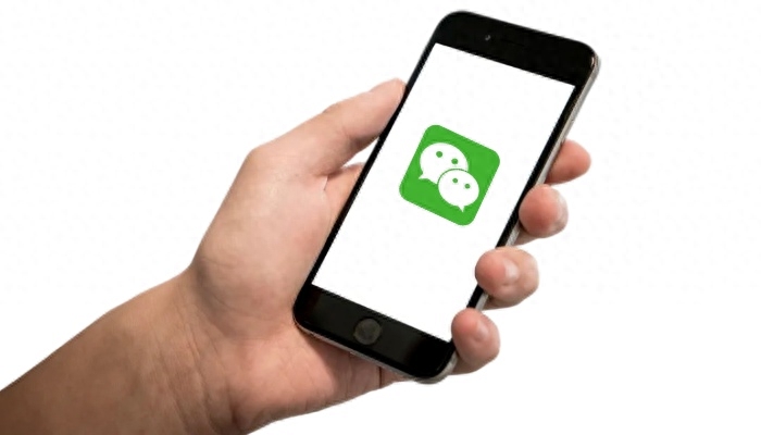 手机内存告急？微信越用越“膨胀”！教你这样快速清理→