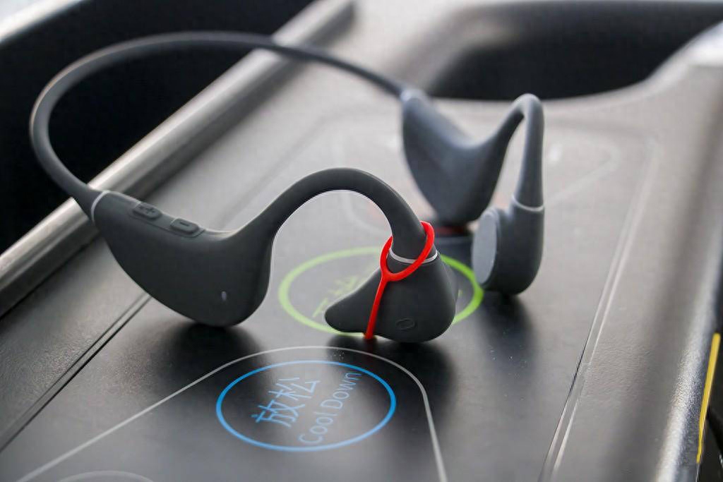 有没有适合油耳的耳机，盘点几款佩戴舒适的骨传导耳机