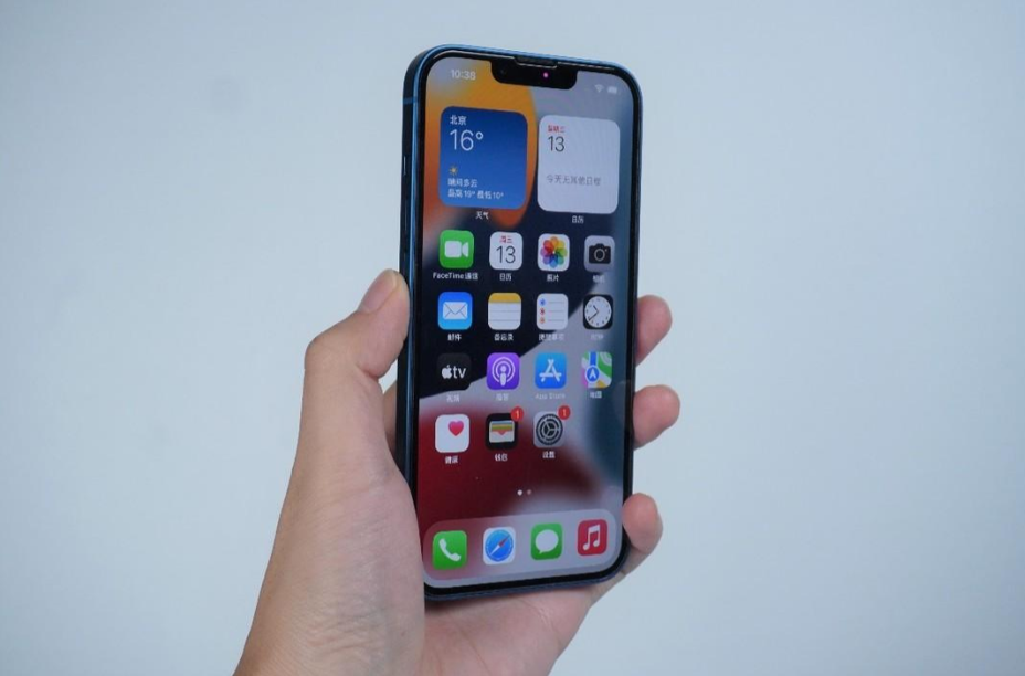 苹果手机别乱选，强烈推荐这4款高口碑机型，能流畅使用6年