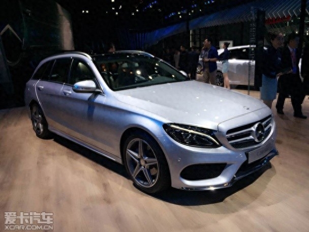 奔驰全新C200旅行版上市 售价41.90万元