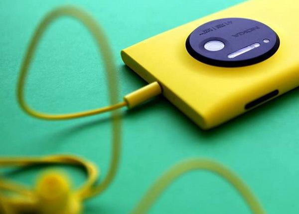 从六千到百元，这2台曾经的一代神机如今已变为电子垃圾