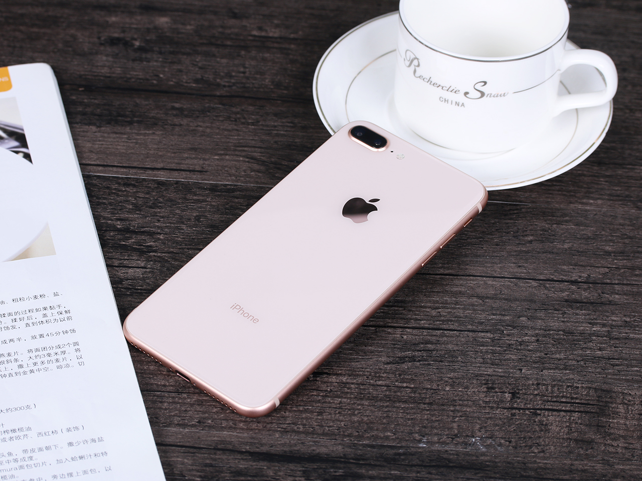 2023年了，为什么还有人在用iPhone 8Plus？这几点难以替代