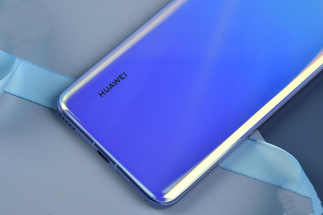 真要“绝版”了，喜欢华为的只推荐这四款机型，用户口碑最好