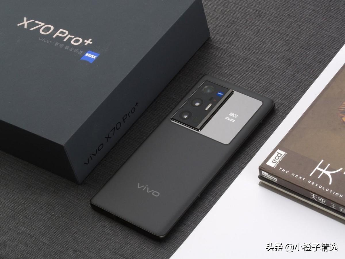 vivo各个系列手机有什么区别？应该怎么买？只能说，这样买最划算