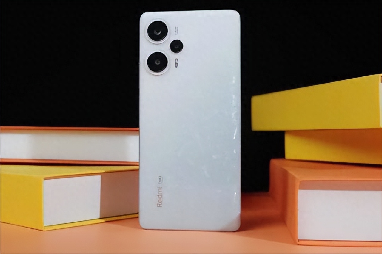 预算2000元左右,这3款高性价比手机值得入手,可以轻松用三年