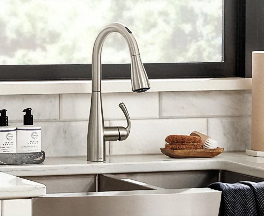 水龙头哪个品牌质量最好？摩恩（MOEN）兼具清洁实力与设计美学