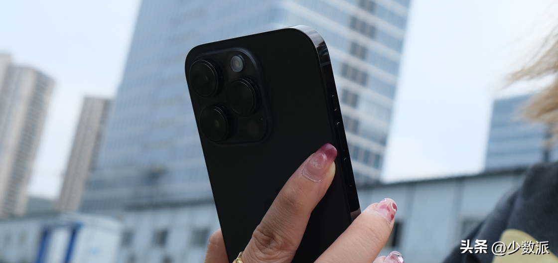 有惊喜也有遗憾，浅聊 iPhone 14 Pro 使用体验