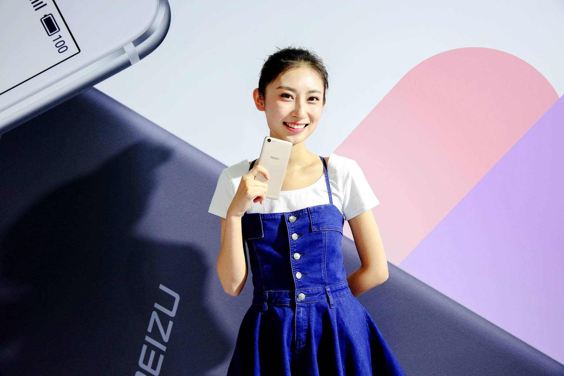 魅蓝E2深度评测：1299元如何做到让旗舰机脸红？
