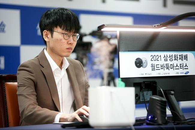 杨鼎新不敌申真谞 三星杯韩国历史第二次包揽冠亚军