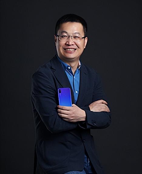 原来，卢伟冰才是小米的真命天子？