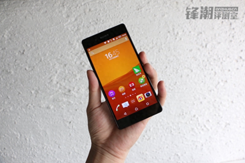 三防性能级美机  索尼Z3+ Dual上手体验
