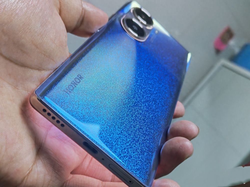 使用白话文解读荣耀60参数及性能