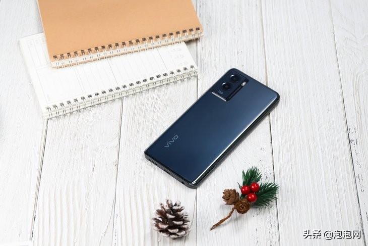vivo Y55s评测：音量澎湃的超长续航千元机