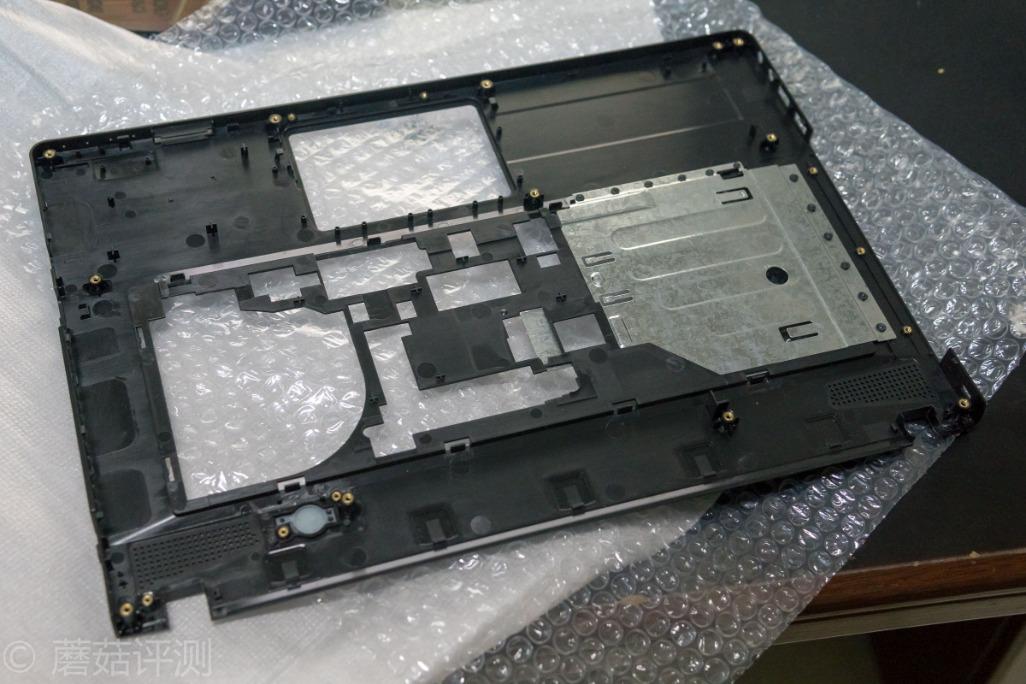 面对联想Y400的断轴通病，我们或许只能自己动手……