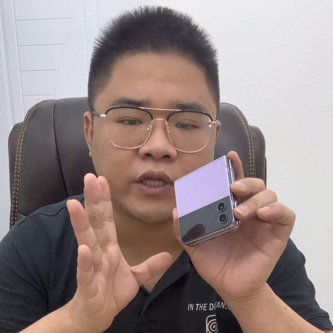 新买的三星zflip4验机详细教程,这期视频一定要看完...