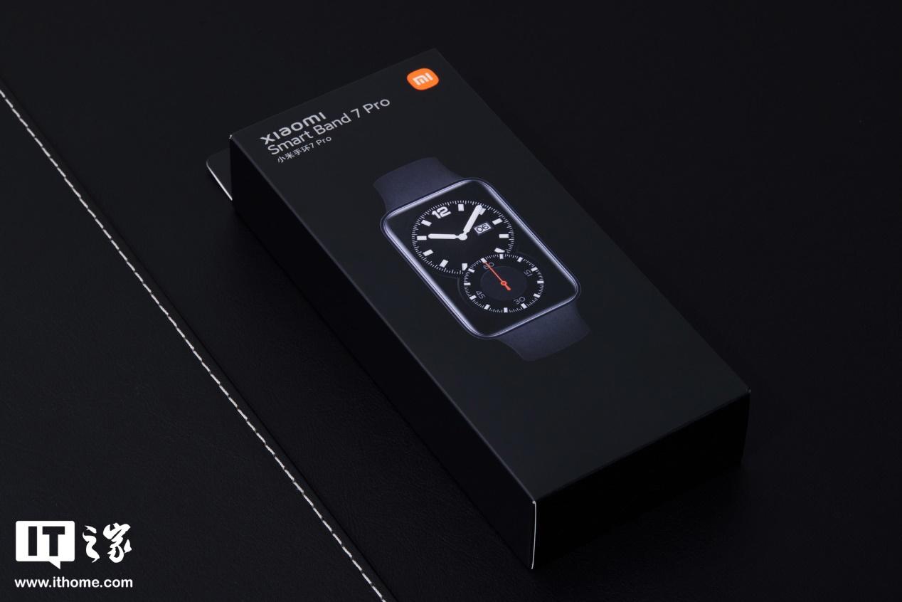 「IT之家开箱」小米手环 7 Pro 图赏：方形大屏，首次内置 GPS