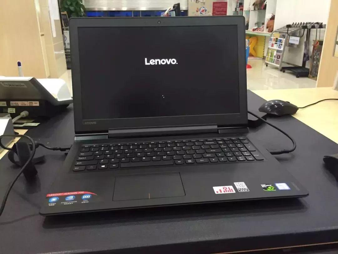 「电脑」安全隐患 联想召回15万台笔记本｜苹果新MBP拆解