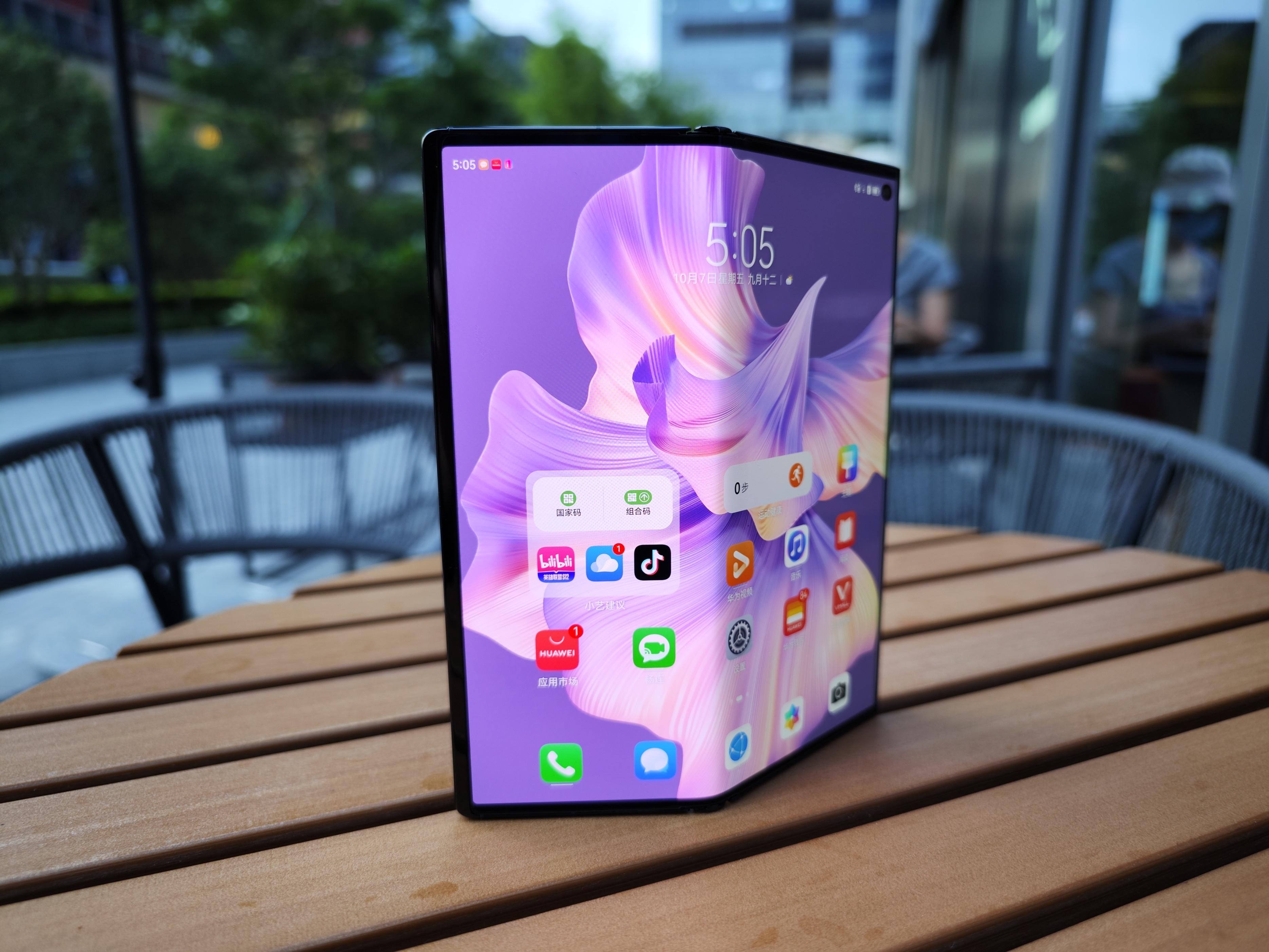 深度体验华为Mate Xs 2个月,我直呼跌上神坛