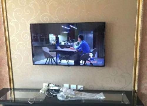 乐视电视软件安装方法：如何直接观看电视直播？