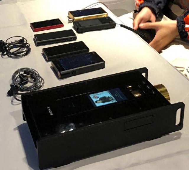 SONY索尼七款便携播放器从1000到50000款款精彩
