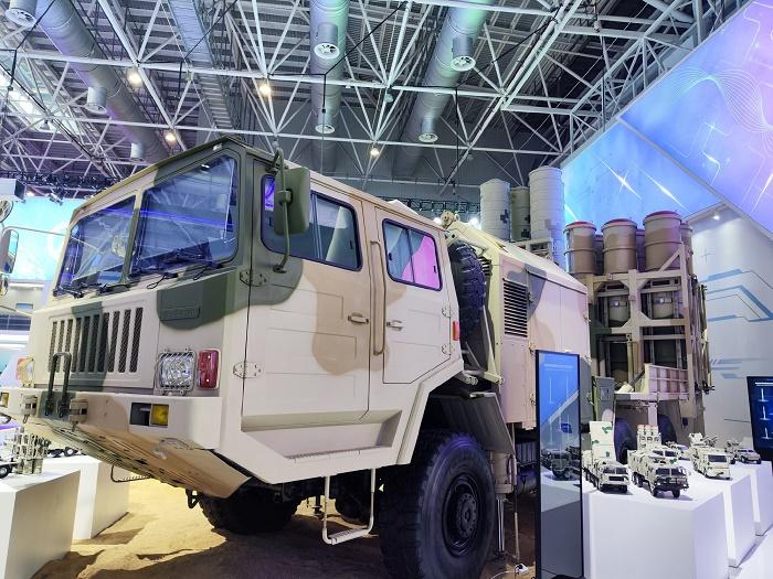 国产固体火箭发动机发展迅猛 红旗16FE导弹射程达到160公里 增加4倍