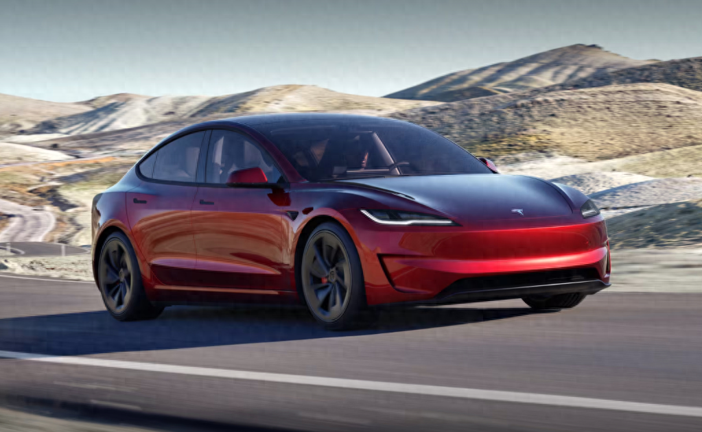特斯拉发布高性能版全驱Model 3，车速超过保时捷911，售价52990美元