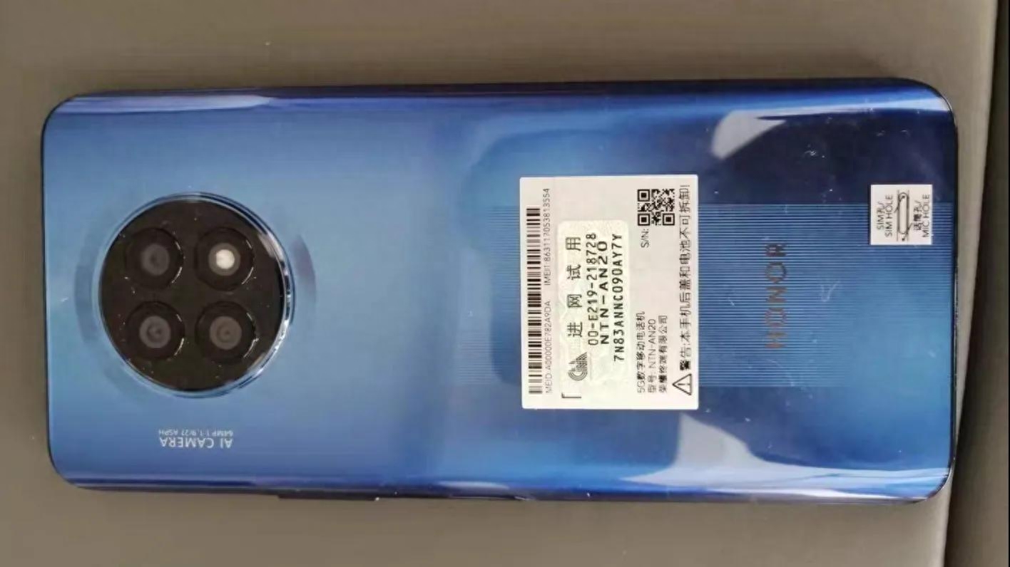 荣耀X20：荣耀X系列性价比不再的开始，估计很少人用过这款手机？