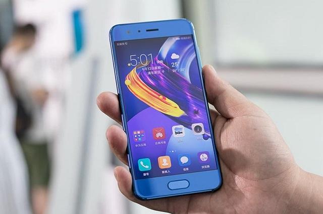 64GB+2000万双摄，这款5.15英寸的华为玻璃机身旗舰已降至1899元