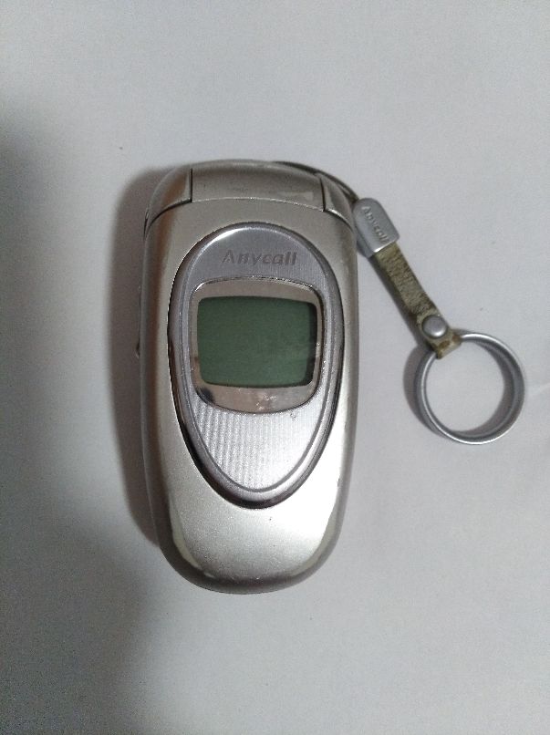 2005年的翻盖手机，大牌三星，有同款吗