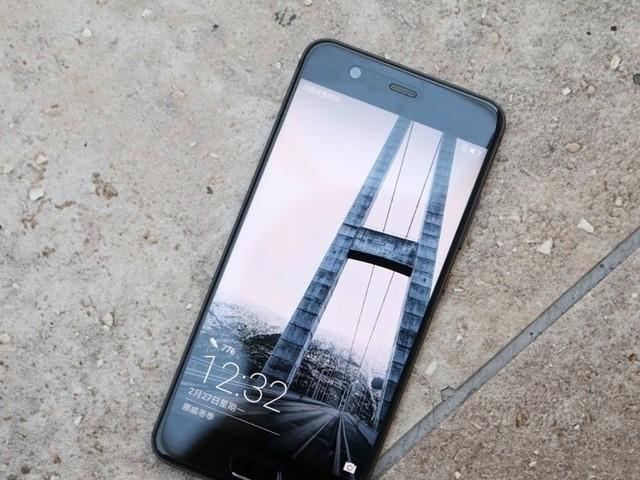 华为P11首曝光!还是那么帅,明年就等它了!