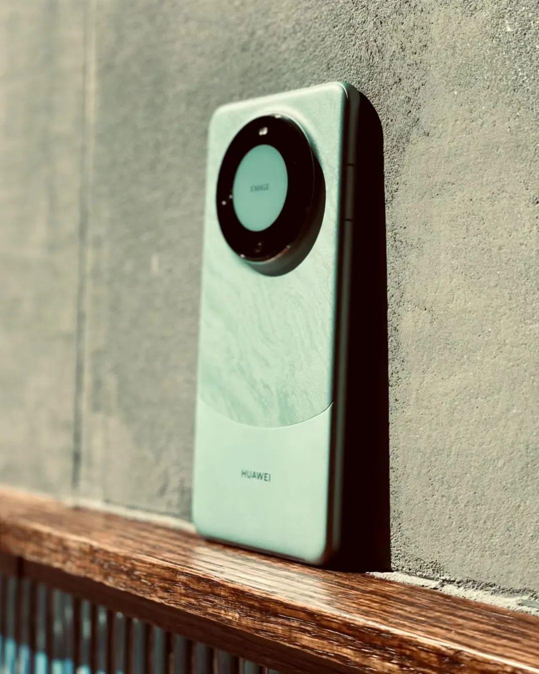 华为 Mate60 Pro，治好了我的「大屏恐惧」