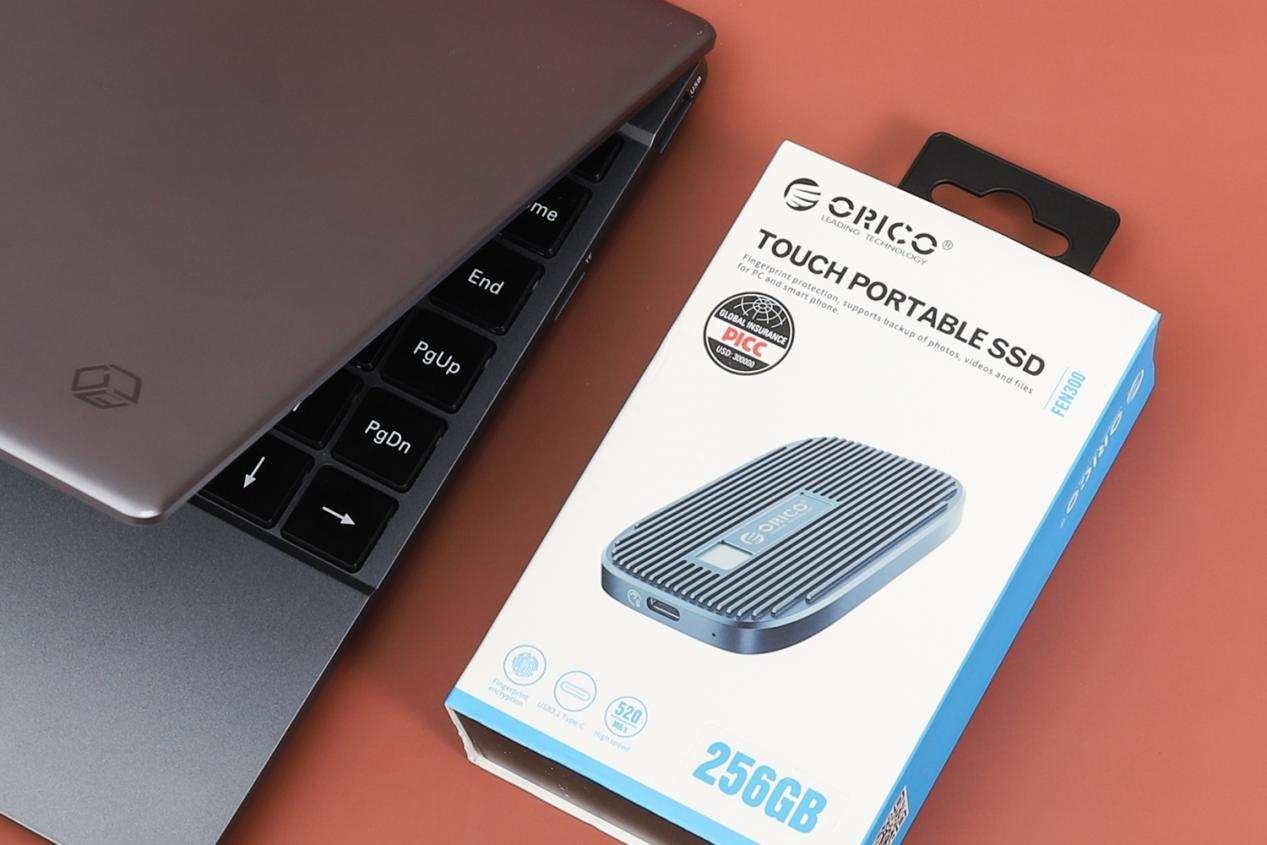 具备“指纹加密”的移动硬盘,丢了也不会成为网红:数据绝对安全