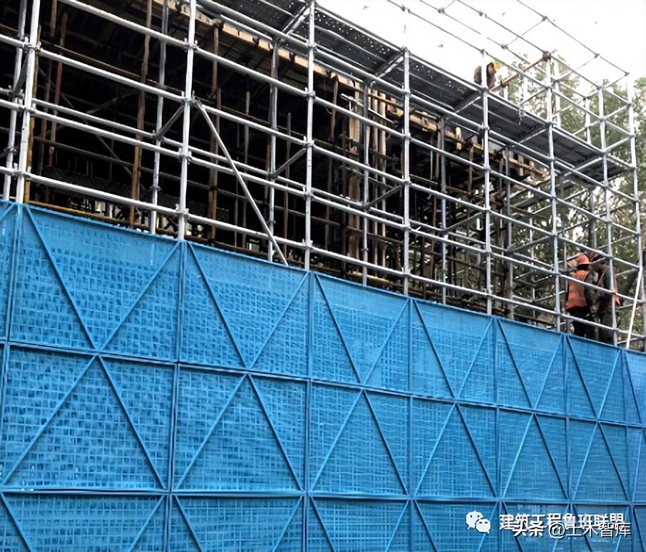 中建工地高颜值的“秘诀”：盘扣式外架+定型化网片