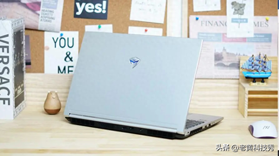 新买的笔记本翻车：固态速度惨遭腰斩，原因和AMD有关？！